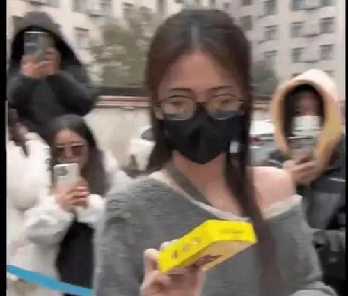 吃大瓜娱乐八卦图片搞笑