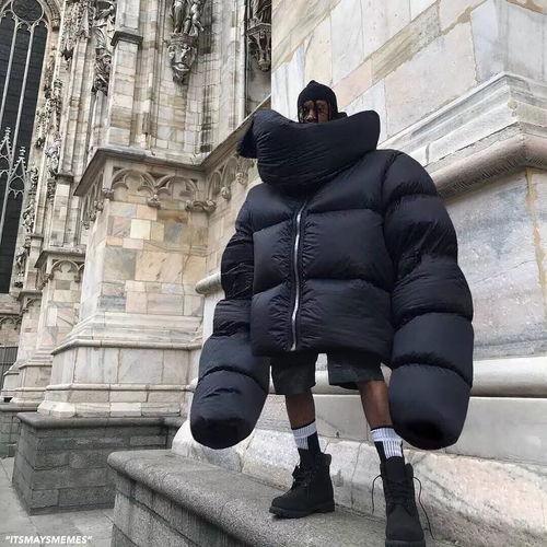 娱乐吃瓜酱买羽绒服省钱